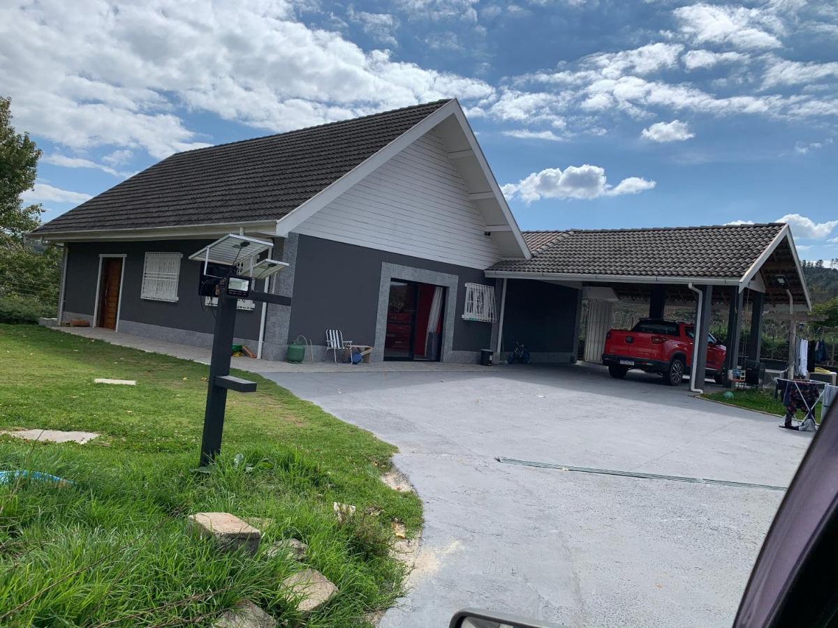 Kitnet Aconchegante Em Bairro Nobre Bem Localizado Apartment Campos do Jordao Exterior photo
